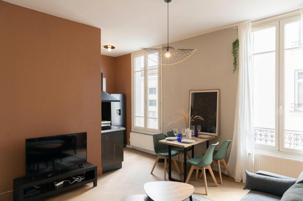 Exceptionnel Appart Haussmannien Au Coeur De Ville 特鲁瓦 外观 照片